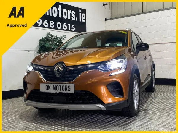 Renault Captur Hatchback, Petrol, 2021, Orange