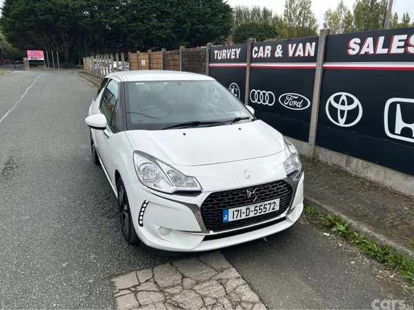 DS Automobiles DS 3 Hatchback, Petrol, 2017, White