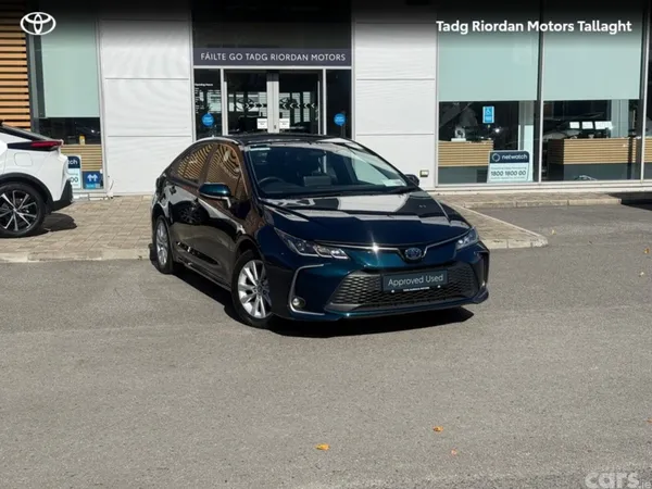 Toyota Corolla Saloon, Petrol Hybrid, 2023, Blue