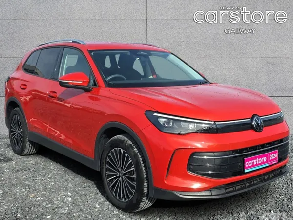 Volkswagen Tiguan SUV, Petrol Hybrid, 2024, Red