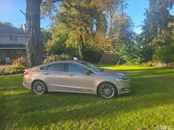 Ford Mondeo Hatchback, Diesel, 2020, Grey