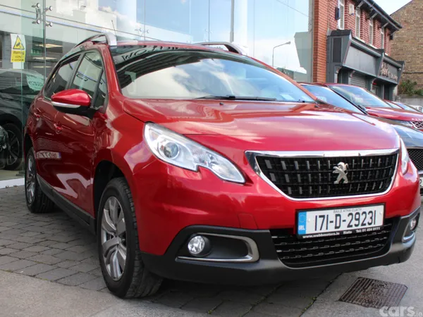 Peugeot 2008 Estate, Petrol, 2017, Red