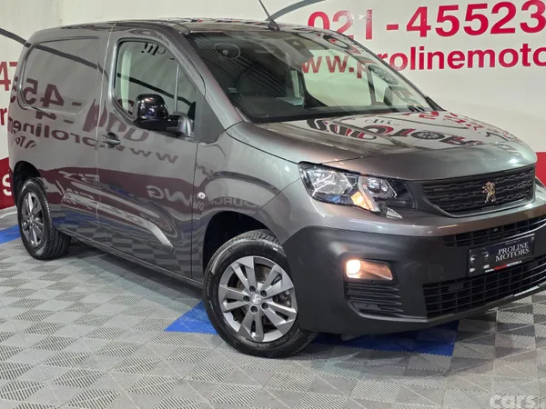 Peugeot Partner MPV, Diesel, 2022, Grey