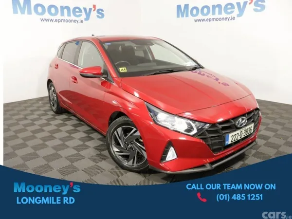 Hyundai i20 Hatchback, Petrol, 2022, Red
