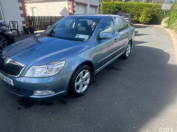 Skoda Octavia Saloon, Diesel, 2011, Grey