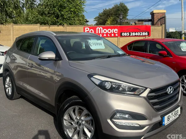 Hyundai Tucson SUV, Diesel, 2016, White