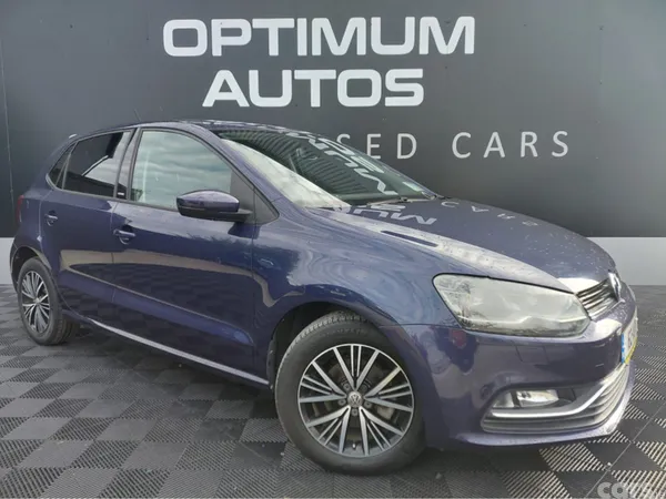 Volkswagen Polo Hatchback, Petrol, 2016, Blue