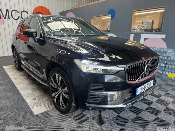 Volvo XC60 SUV, Petrol Hybrid, 2021, Black