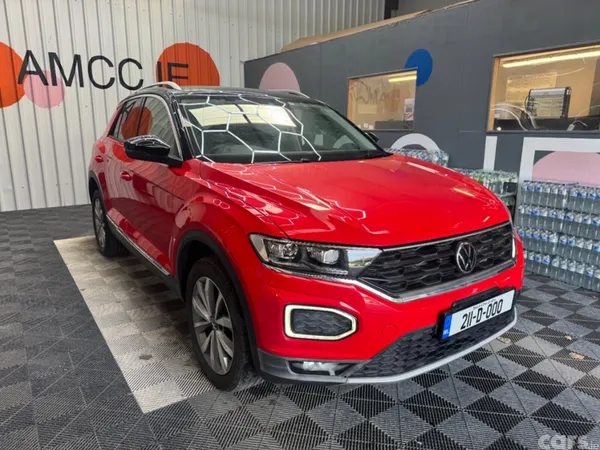 Volkswagen T-Roc SUV, Petrol, 2021, Red
