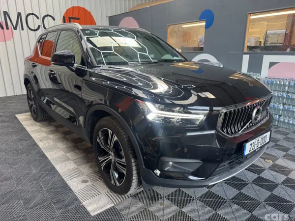 Volvo XC40 SUV, Petrol Hybrid, 2022, Black