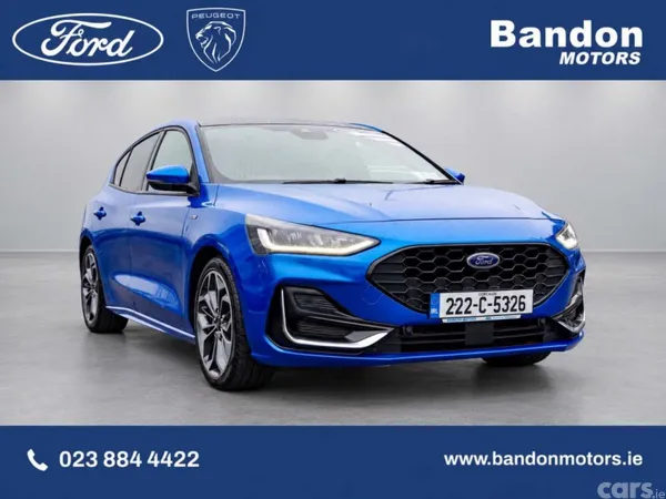 Ford Focus Hatchback, Petrol, 2022, Blue