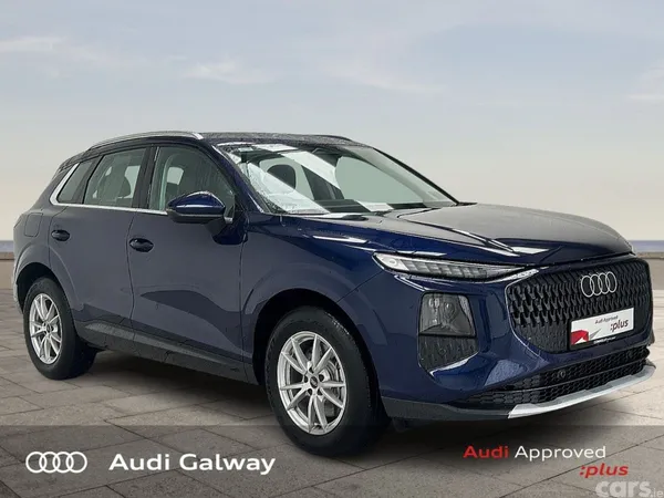 Audi Q3 SUV, Petrol Plug-in Hybrid, 2026, Blue
