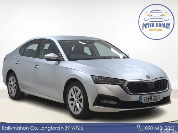 Skoda Octavia Saloon, Diesel, 2024, Grey