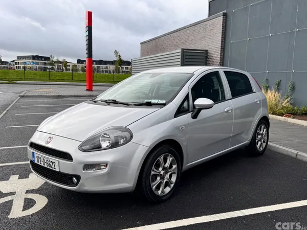 Fiat Punto Hatchback, Petrol, 2017, Grey
