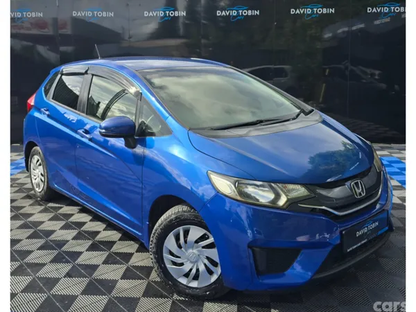 Honda Fit Hatchback, Petrol, 2015, Blue