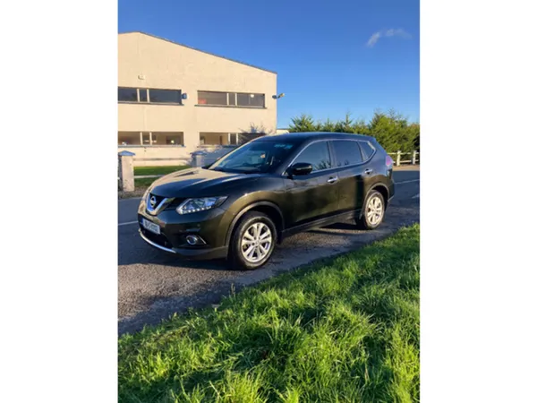 Nissan X-Trail MPV, Diesel, 2016, Green