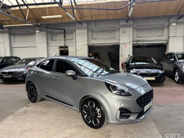 Ford Puma MPV, Petrol, 2023, Silver