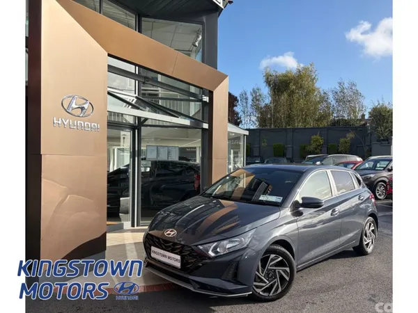 Hyundai i20 Hatchback, Petrol, 2025, Grey