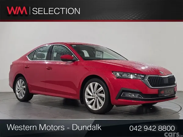 Skoda Octavia Saloon, Petrol, 2023, Red