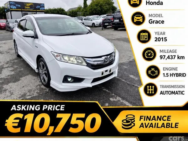 Honda Grace Saloon, Petrol Hybrid, 2015, White