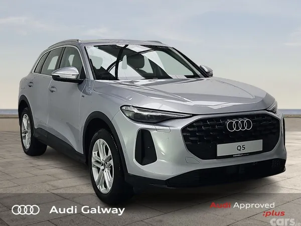 Audi Q5 SUV, Petrol Plug-in Hybrid, 2026, Silver