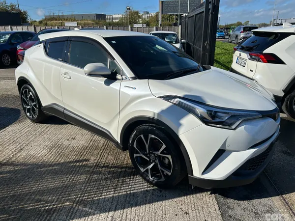 Toyota C-HR Hatchback, Petrol Hybrid, 2019, White