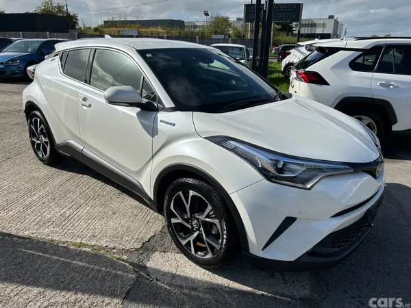 Toyota C-HR Hatchback, Petrol Hybrid, 2017, White
