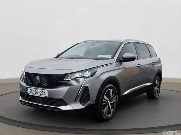 Peugeot 5008 MPV, Diesel, 2021, Grey