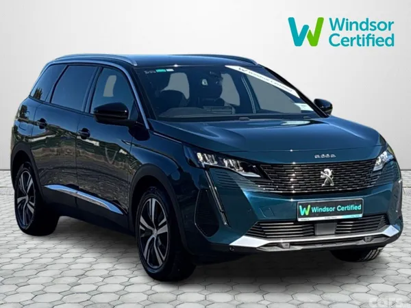 Peugeot 5008 MPV, Diesel, 2023, Blue