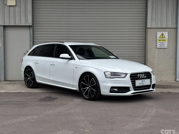 Audi A4 Estate, Petrol, 2015, White