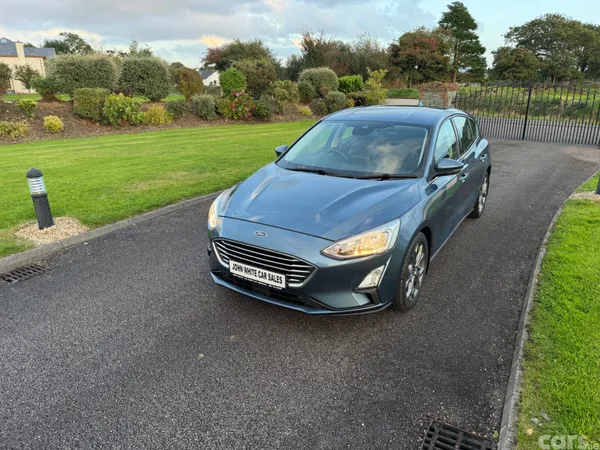 Ford Focus Hatchback, Diesel, 2020, Blue