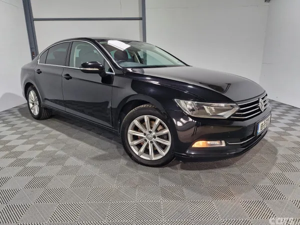 Volkswagen Passat Saloon, Diesel, 2018, Black