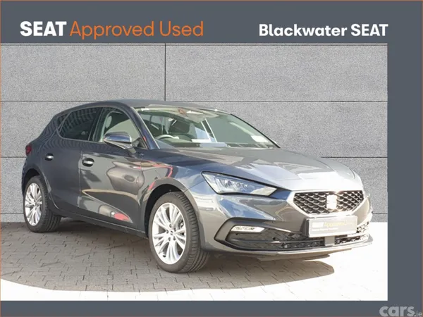 SEAT Leon Hatchback, Diesel, 2026, Grey