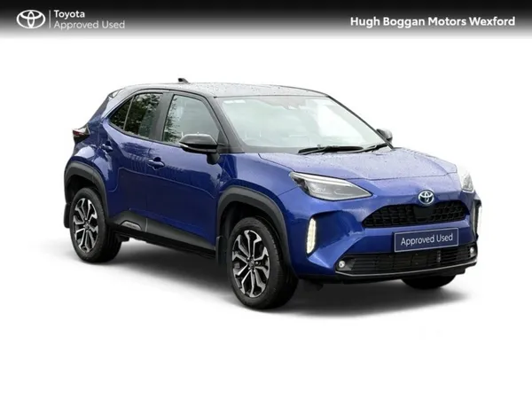 Toyota Yaris Cross Hatchback, Petrol Hybrid, 2023, Blue