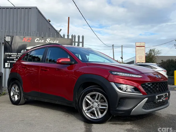 Hyundai KONA MPV, Petrol, 2021, Red