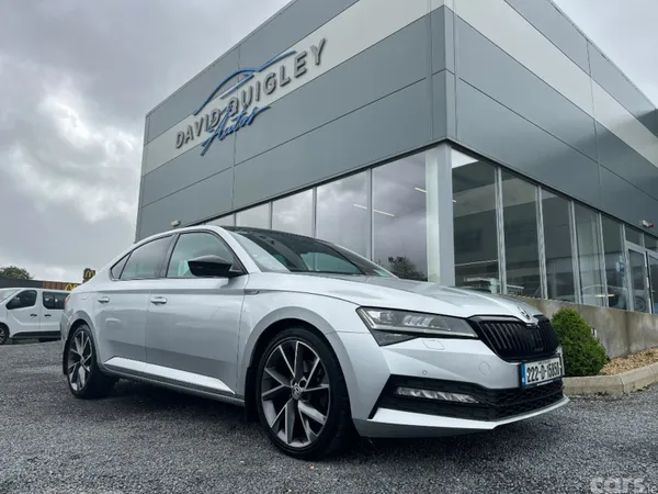 Skoda Superb Saloon, Diesel, 2022, Grey
