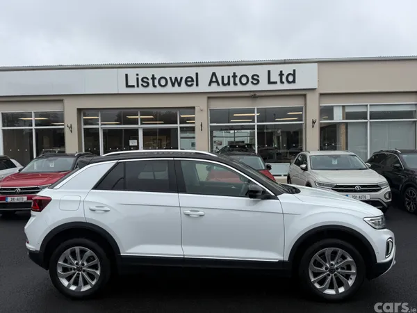 Volkswagen T-Roc SUV, Petrol, 2024, White