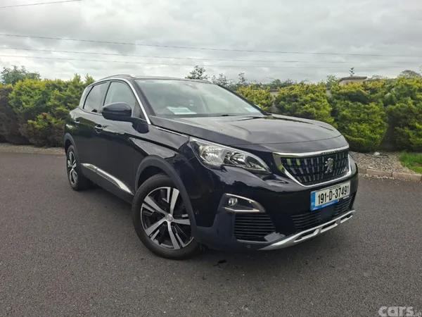 Peugeot 3008 MPV, Petrol, 2019, Black