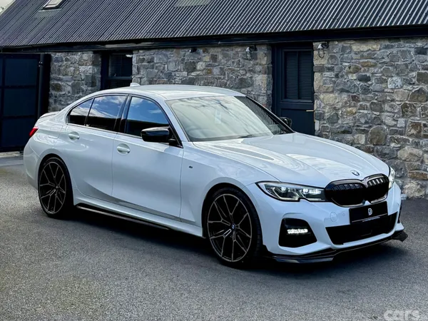 BMW 3-Series Saloon, Diesel, 2019, White