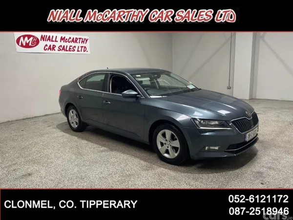 Skoda Superb Hatchback, Diesel, 2019, Grey