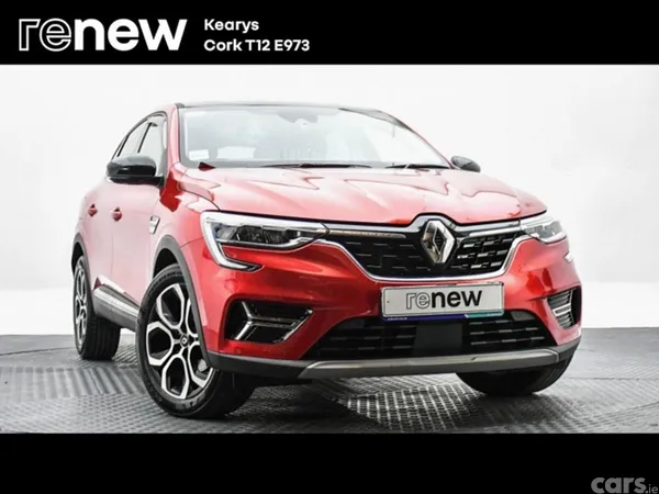 Renault Arkana SUV, Petrol, 2023, Red