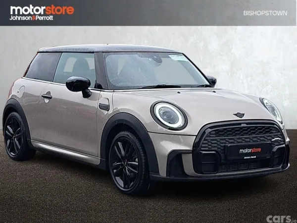 Mini Cooper Hatchback, Petrol, 2024, Grey