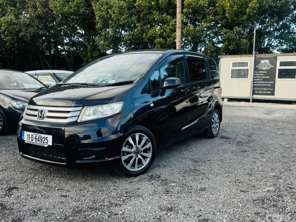 Honda Freed MPV, Petrol, 2011, Black