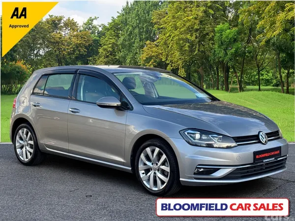 Volkswagen Golf Hatchback, Petrol, 2018, Silver
