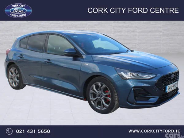 Ford Focus Hatchback, Diesel, 2024, Blue