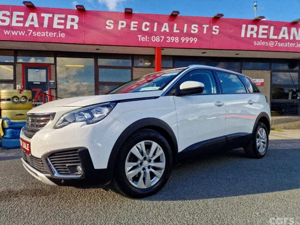 Peugeot 5008 MPV, Diesel, 2018, White