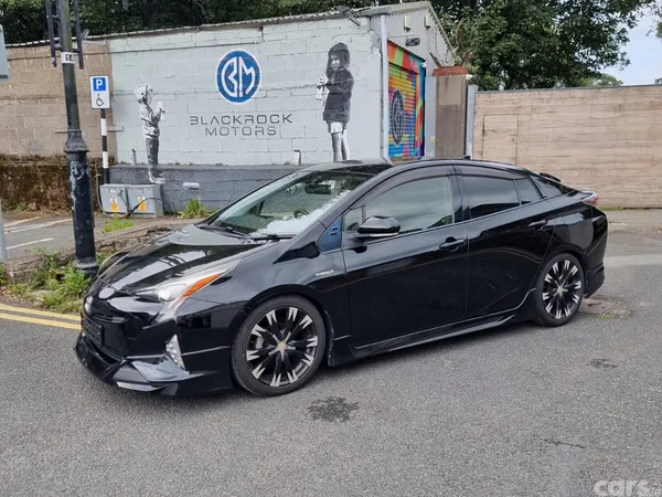Toyota Prius Hatchback, Petrol Hybrid, 2016, Black