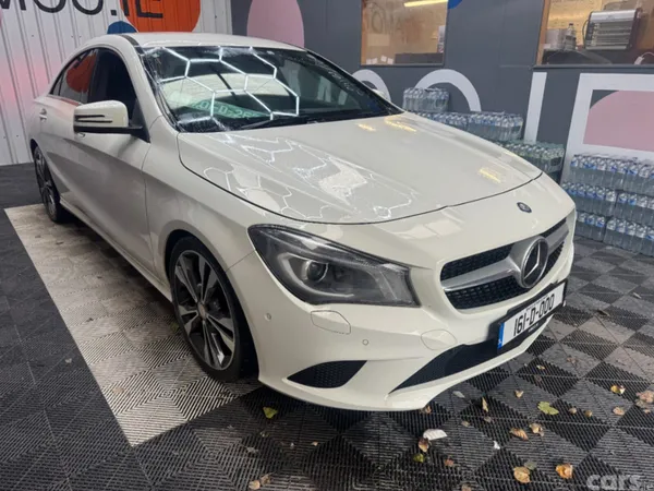 Mercedes-Benz CLA Hatchback, Petrol, 2016, White