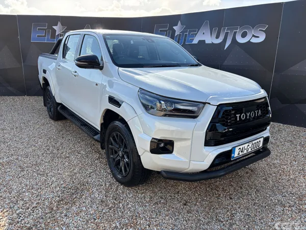 Toyota Hilux Pick Up, Diesel, 2024, White
