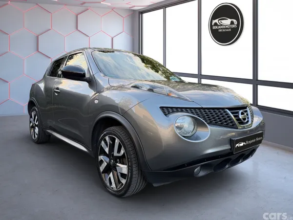 Nissan Juke SUV, Diesel, 2014, Grey